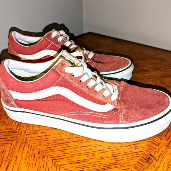 Vans Lace up Shoes Mens Size 5 Maroon Suede Canvas Classic Low Skateboarding - Picture 2 of 10